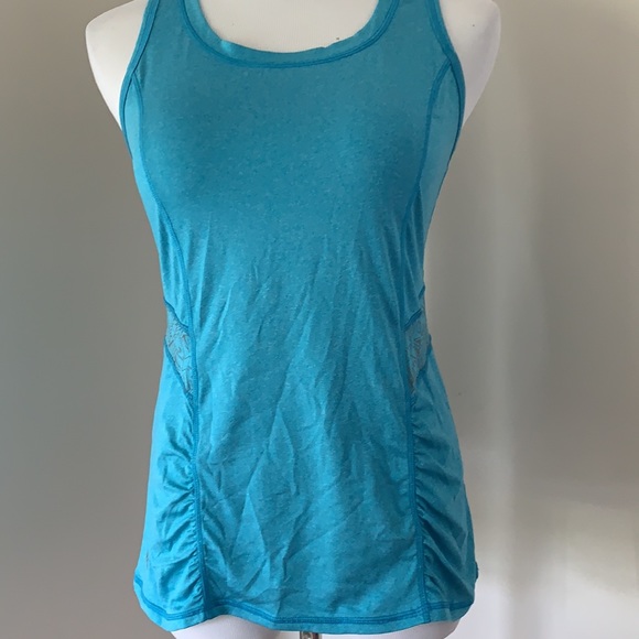 Women’s Athleta tanktop - Picture 2 of 7